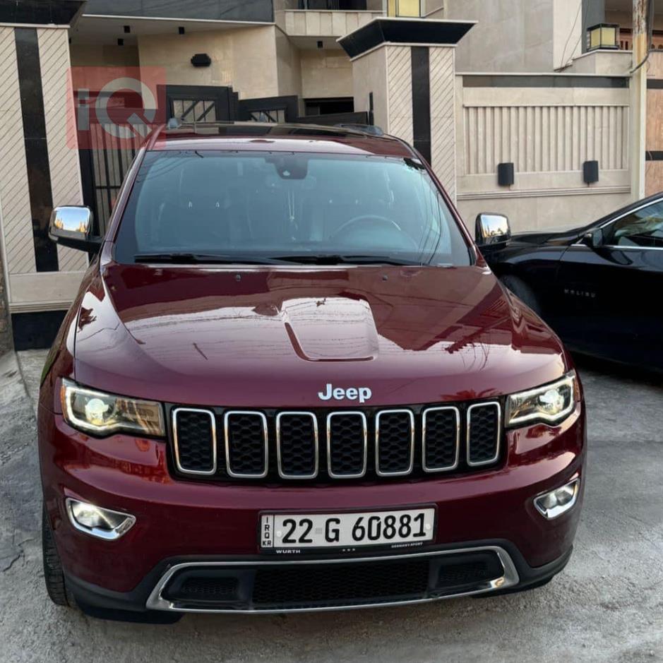 جیپ گراند شیرۆکی